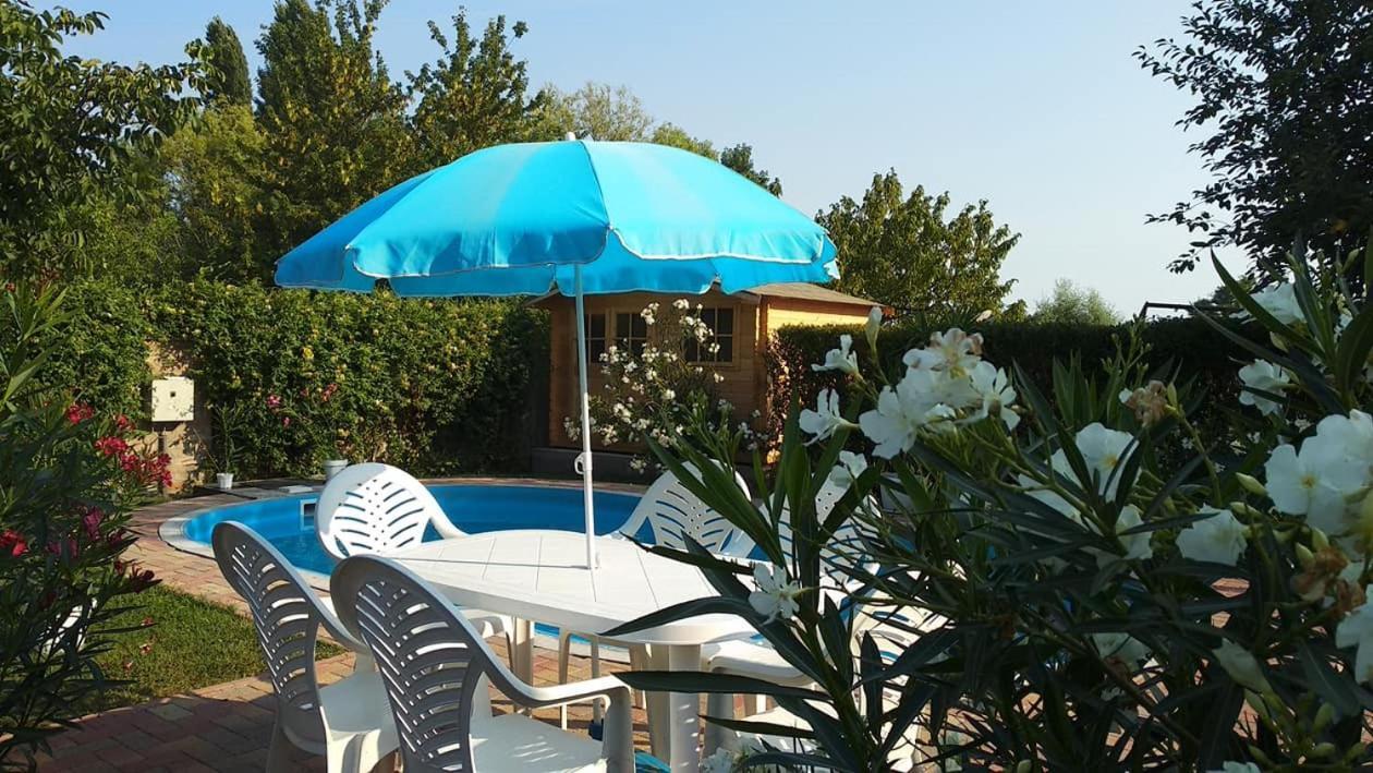 Leander Apartman Balatonlelle Exterior foto